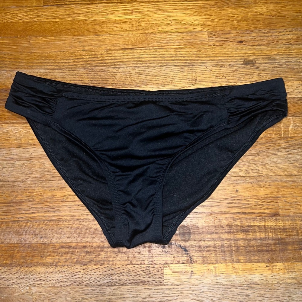 a.n.a A New Approach Women 8 Solid Black Ruched Side Bikini Swimwear Bottoms
